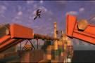 este un joc de genul mirror edge decat ca este mai nou.este o combinatie intre parkour si free